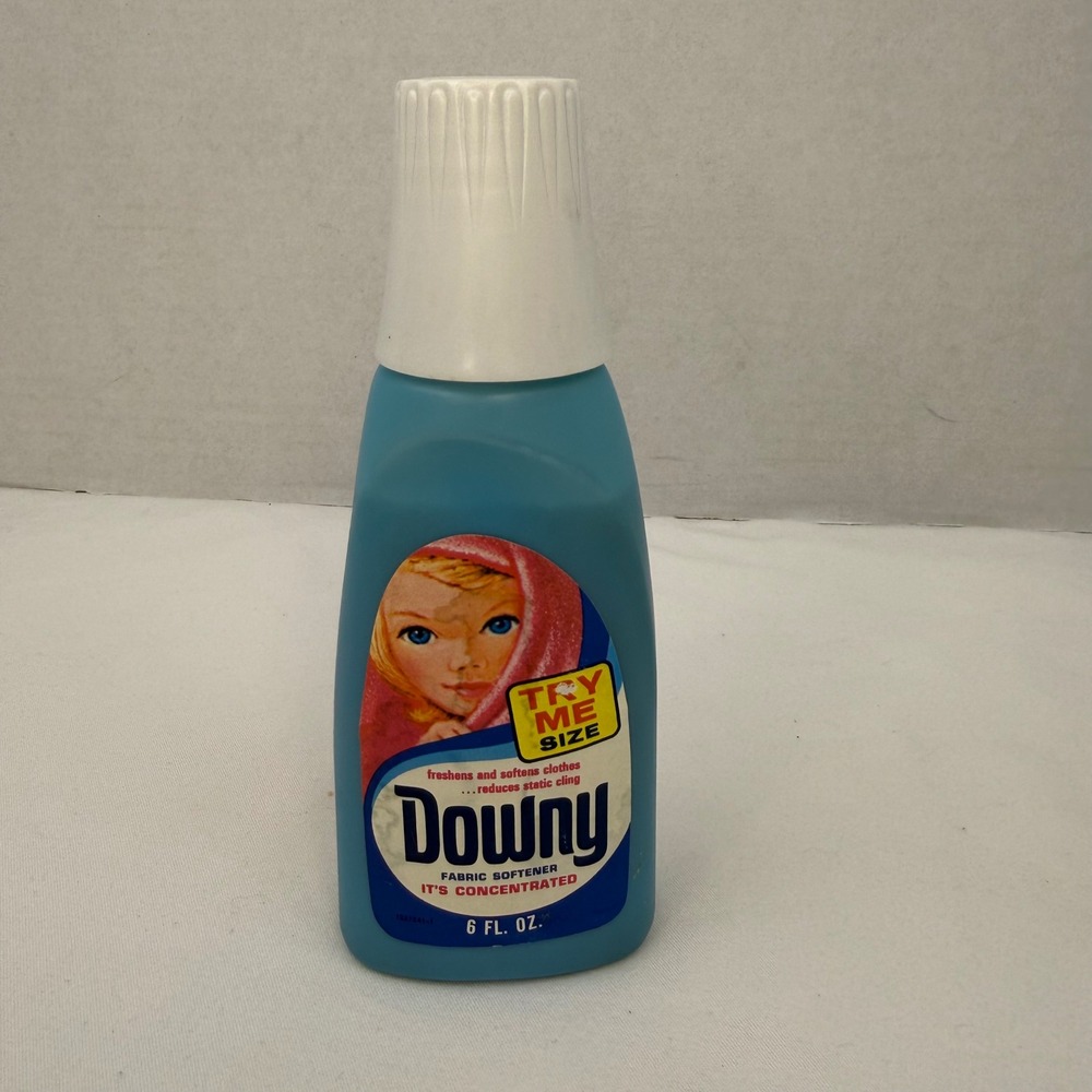 Vintage Downy Fabric Softener Try Me Size 6 oz Bottle Blue Concentrated P&G Prop